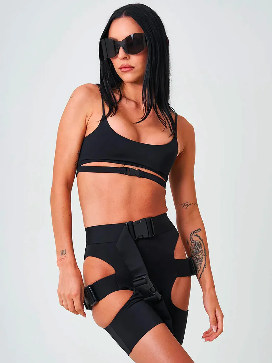 BUCKLE CAMI TOP - BLACK