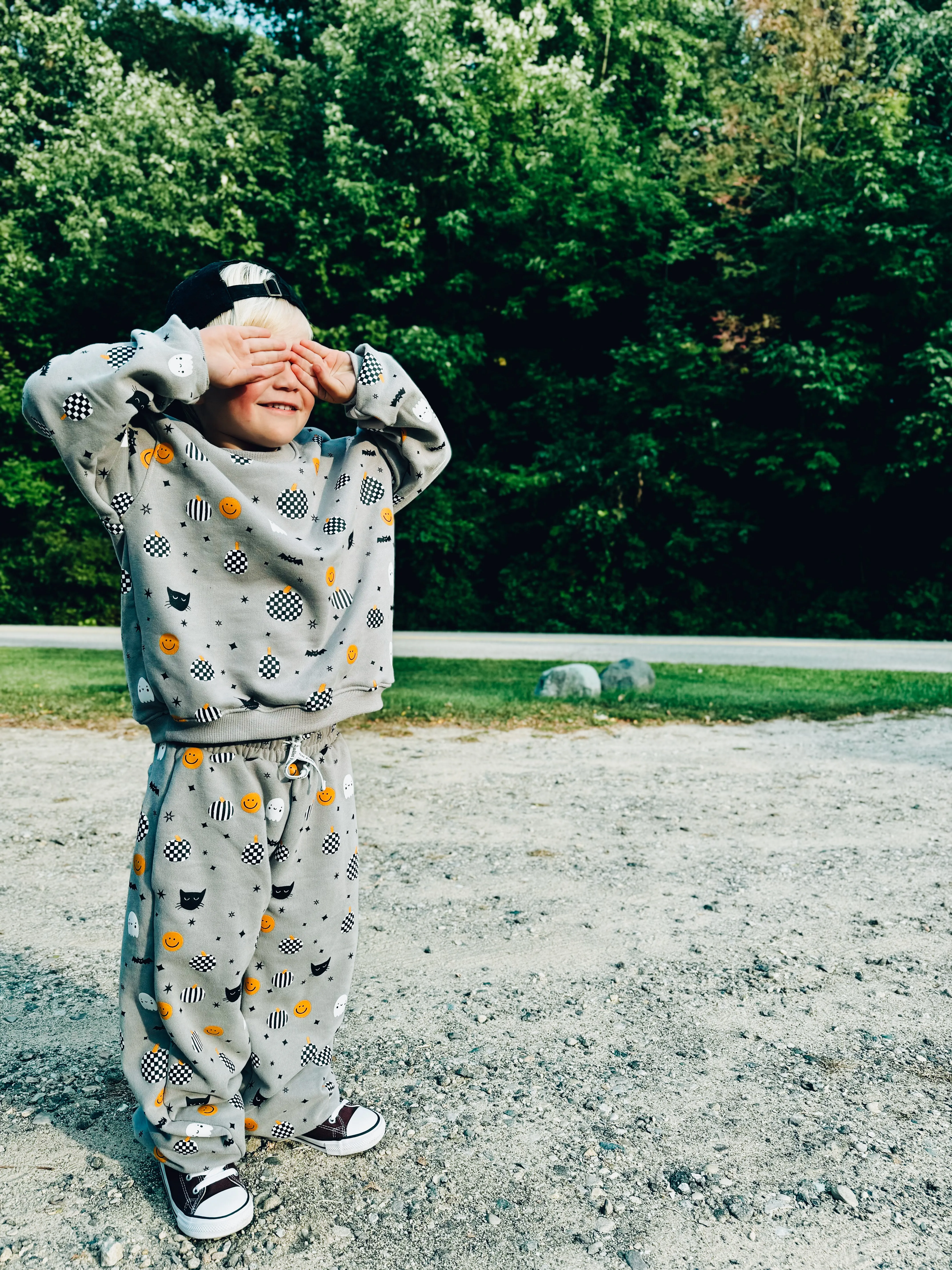 **IMPERFECT** SPOOKYLAND PULLOVER | oversized  drop shoulder | KIDS