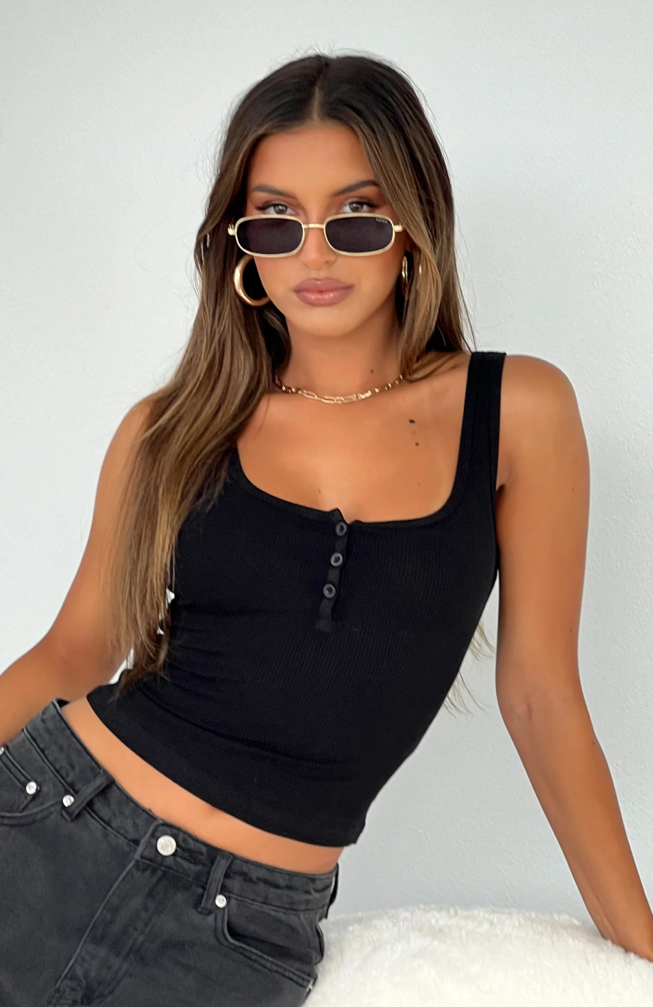 Short Temper Ribbed Top Black